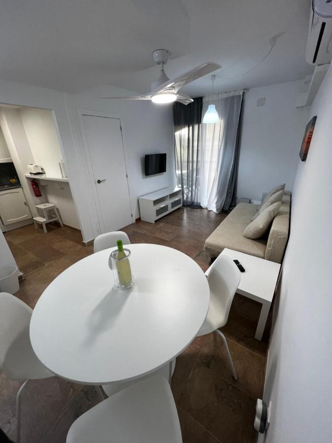 Apartamento A 3 Minutos De La Playa Салоу Екстериор снимка