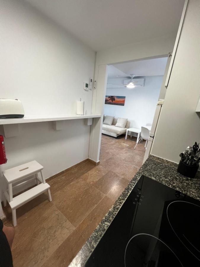 Apartamento A 3 Minutos De La Playa Салоу Екстериор снимка