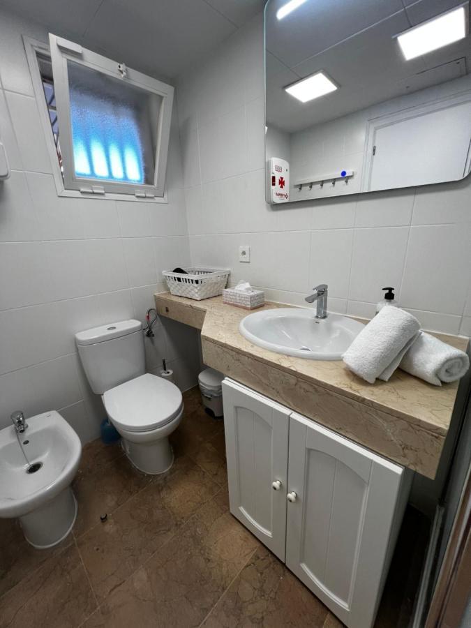 Apartamento A 3 Minutos De La Playa Салоу Екстериор снимка